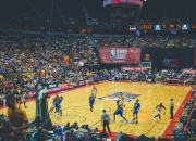 熊猫体育平台-当乌拉圭碾压阿森纳，萨拉赫如何以一己之力扛起全队前行