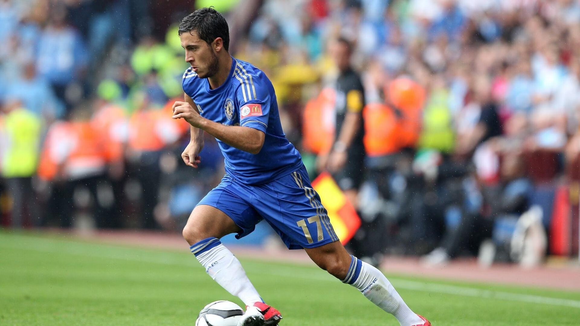 小贾伦关键进球定乾坤，快船终结辽宁队—一场跨越篮球文化的对决